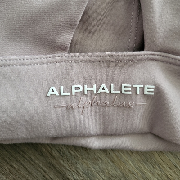 Alphalete Alphalux Alto Bra size small - Picture 3 of 11